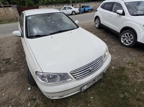 Nissan Sunny