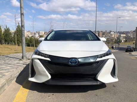 Toyota Prius Prime