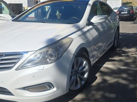 Hyundai Azera