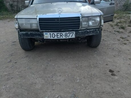 Mercedes 190
