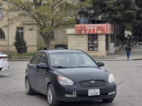 Hyundai Accent