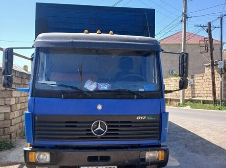 Mercedes Atego 817