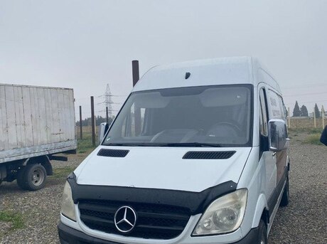 Mercedes Sprinter 311