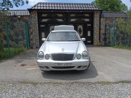 Mercedes E 270