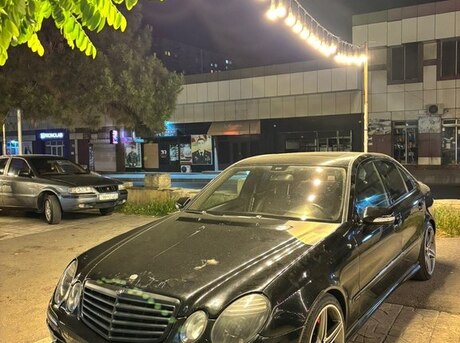 Mercedes E 320