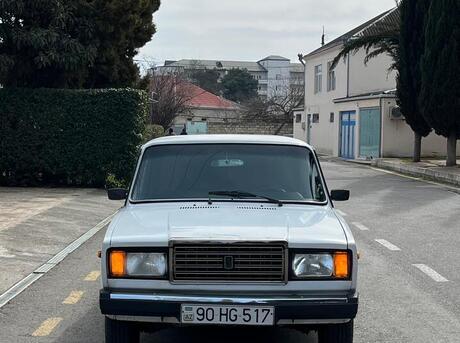 LADA (VAZ) 2107