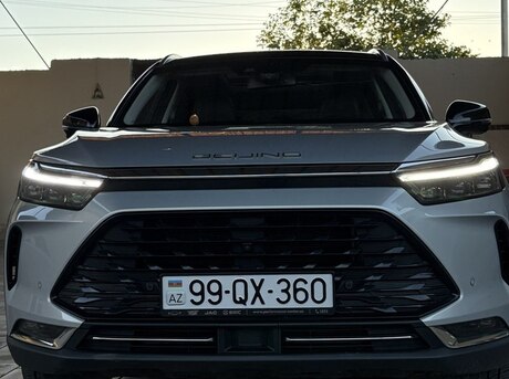 Baic X7