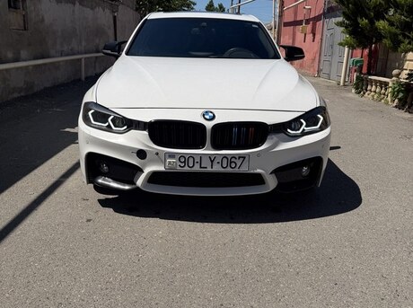 BMW 330
