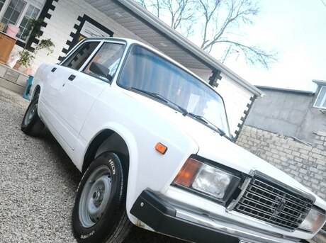 LADA (VAZ) 2107