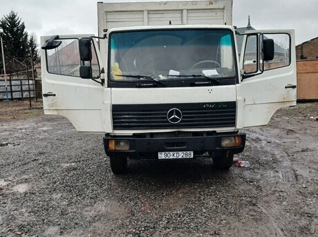 Mercedes Atego 814