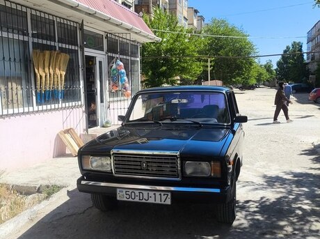 LADA (VAZ) 2107