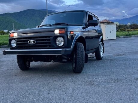 LADA (VAZ) Niva