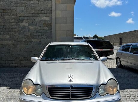 Mercedes C 220