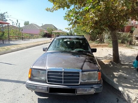 Mercedes 230 TE