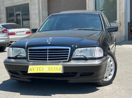 Mercedes C 230