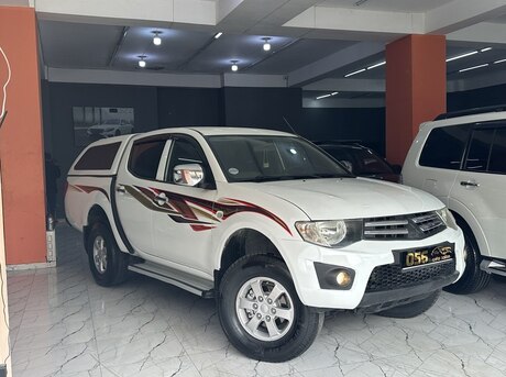 Mitsubishi L200