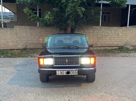 LADA (VAZ) 2107