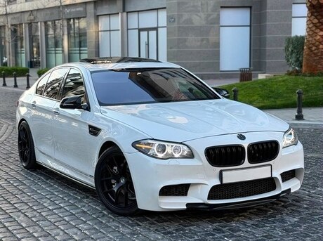 BMW 528