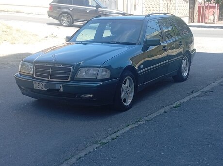 Mercedes C 180