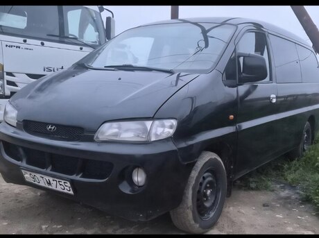 Hyundai H-1