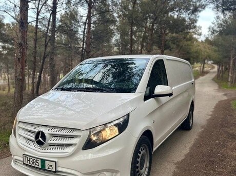 Mercedes Vito