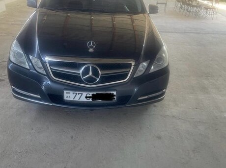 Mercedes E 250