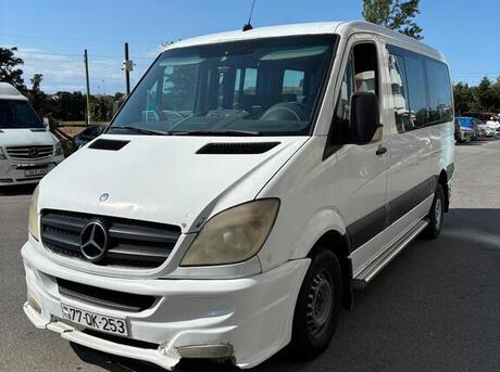 Mercedes Sprinter 318