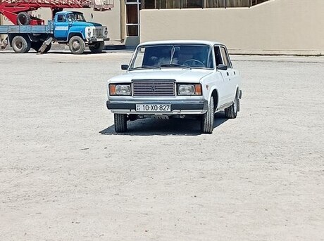 LADA (VAZ) 2107