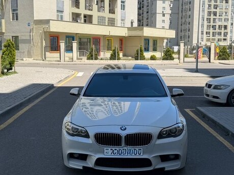 BMW 528