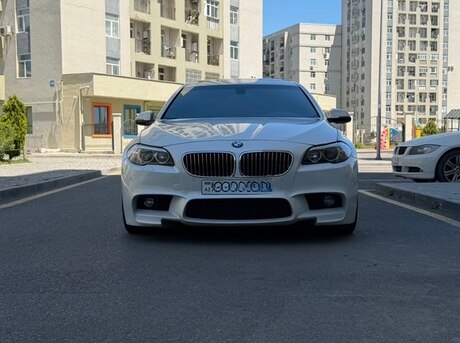BMW 528