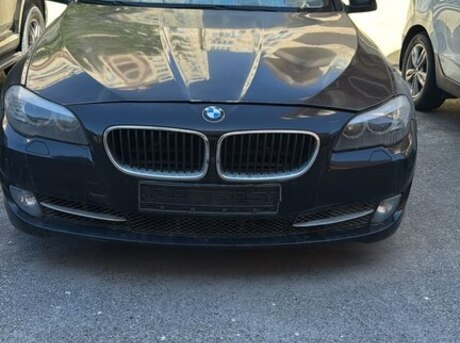 BMW 528