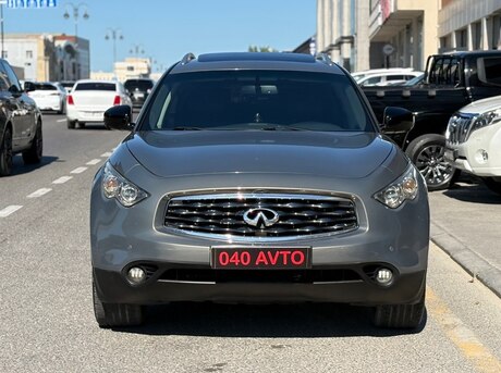 Infiniti FX35