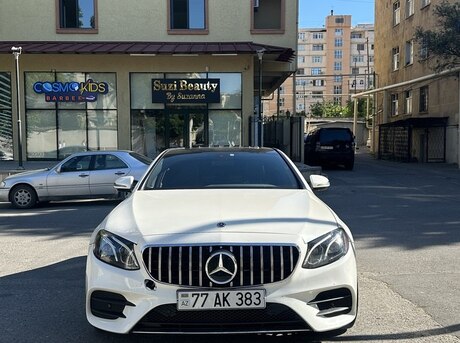 Mercedes E 300