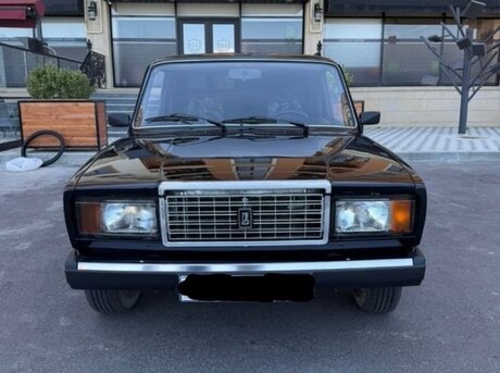 LADA (VAZ) 2107