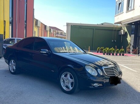 Mercedes E 220