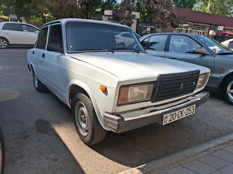 LADA (VAZ) 2107