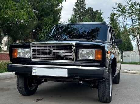 LADA (VAZ) 2107
