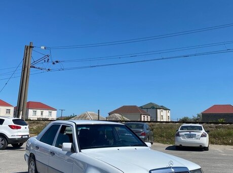 Mercedes 300 D