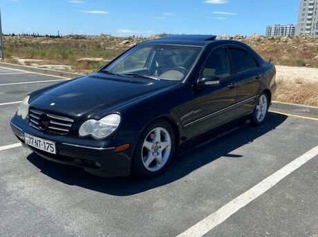 Mercedes C 240