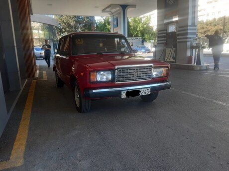 LADA (VAZ) 2107