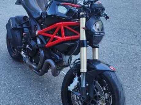 Ducati 1100 EVO