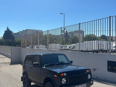 LADA (VAZ) Niva