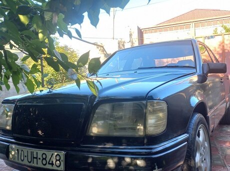 Mercedes 200 D