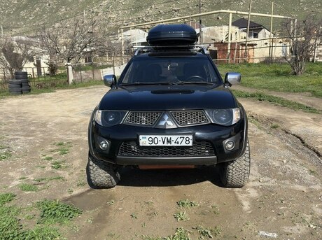Mitsubishi L200