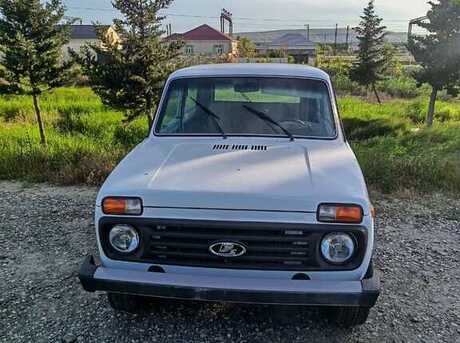 LADA (VAZ) Niva
