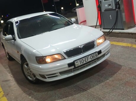 Nissan Maxima