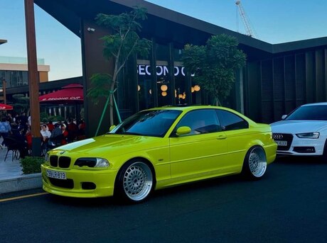 BMW 325