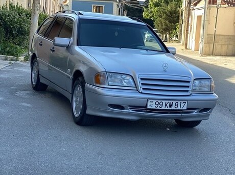 Mercedes C 220
