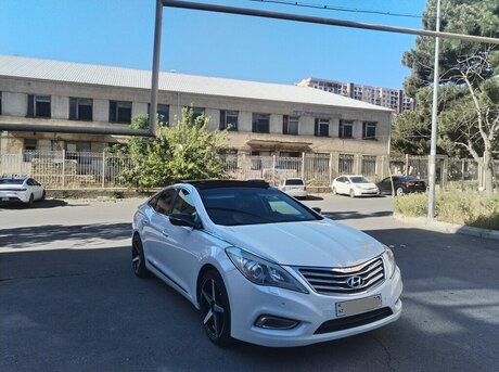 Hyundai Azera