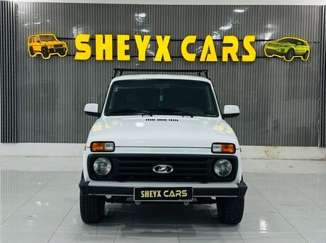 LADA (VAZ) Niva